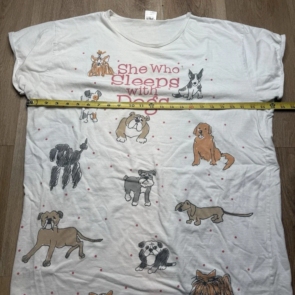 Vintage 90s She‎ Who Sleeps With Cats Night Sleep Shirt One Size